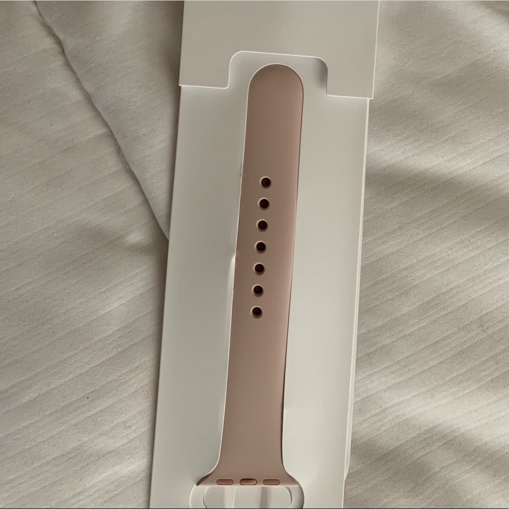 IWatch Series 2 - Picture 4 of 4